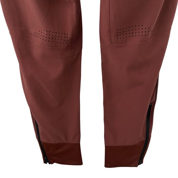 Abercrombie & Fitch YPB motionTEK Jogger in Brown Size S - Picture 8 of 9